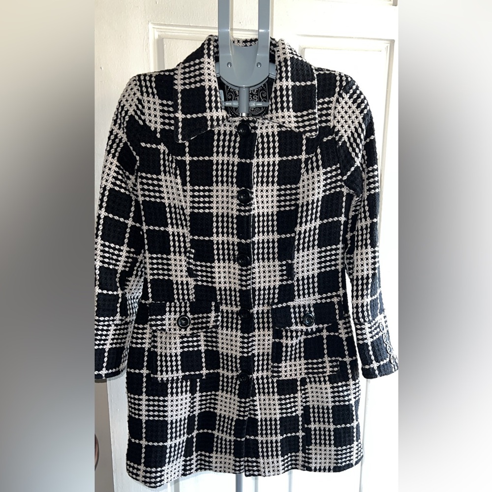 Last Kiss Black & White Hound's-tooth Winter Jacket - Size M